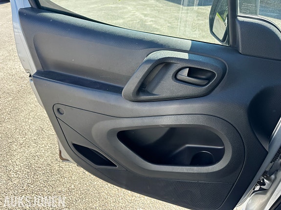 Citroen Berlingo 22 of 30