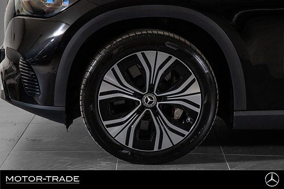 Mercedes-Benz EQE350 SUV 6 of 29