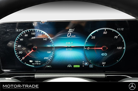 Mercedes-Benz EQA300 24 of 30