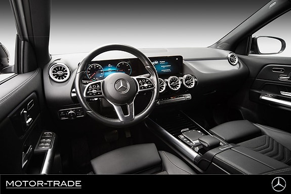 Mercedes-Benz EQA300 21 of 30