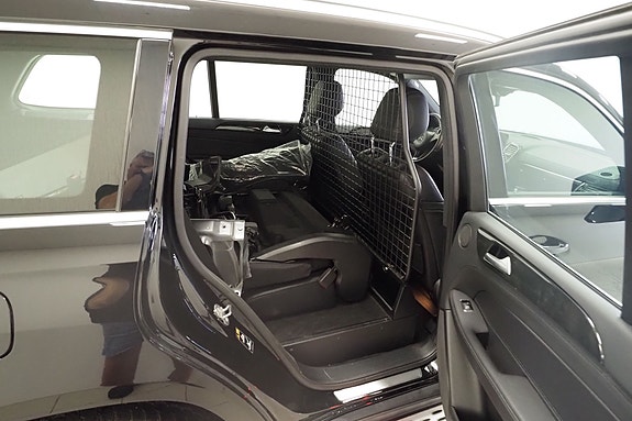 Mercedes-Benz GLS350 d 8 of 23