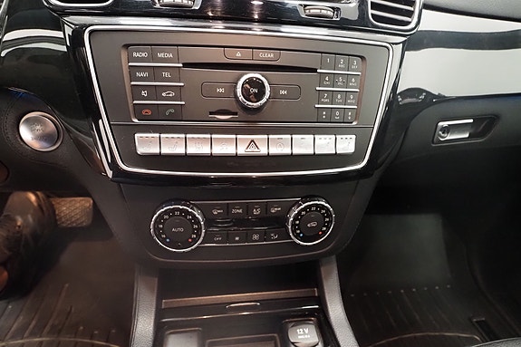 Mercedes-Benz GLS350 d 19 of 23