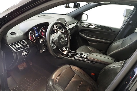 Mercedes-Benz GLS350 d 6 of 23