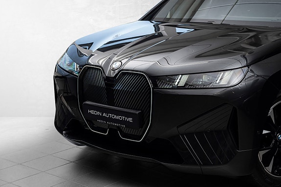 BMW iX 6 of 29