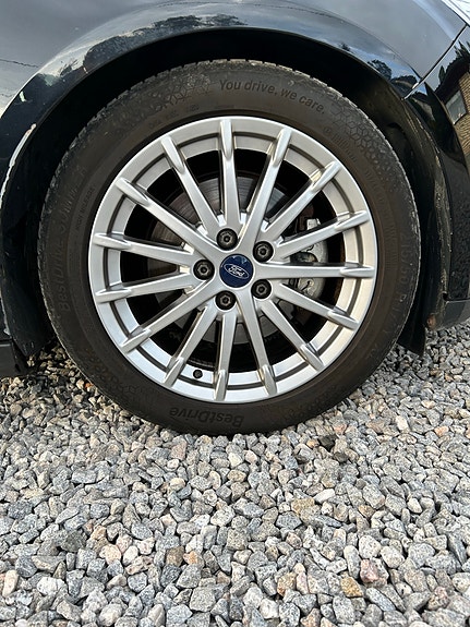 Ford Focus 5 of 8
