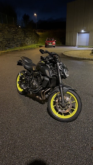 Yamaha MT-07 8 of 18