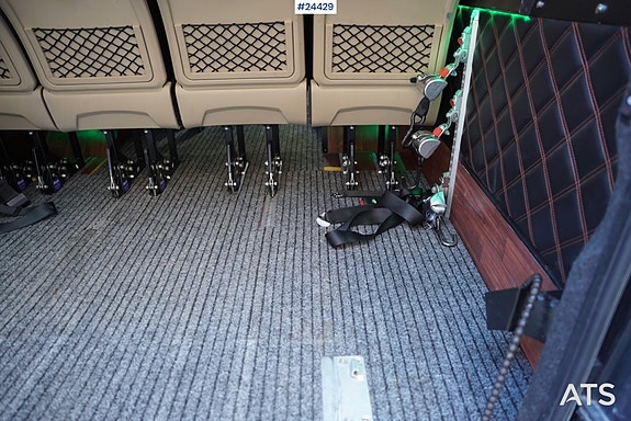 Mercedes-Benz Sprinter 519 CDI – 2020-modell – 17+2 seter med handicap 10 of 30