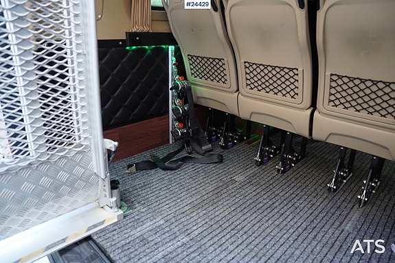 Mercedes-Benz Sprinter 519 CDI – 2020-modell – 17+2 seter med handicap 11 of 30