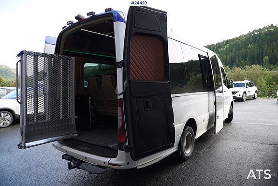 Mercedes-Benz Sprinter 519 CDI – 2020-modell – 17+2 seter med handicap 6 of 30