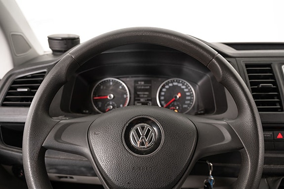 Volkswagen Transporter 6 of 21