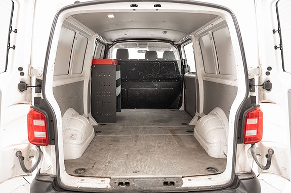 Volkswagen Transporter 15 of 21