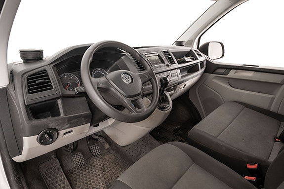 Volkswagen Transporter 5 of 21