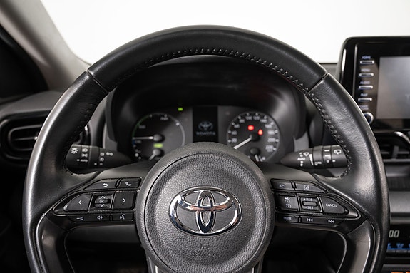 Toyota Yaris 6 of 19
