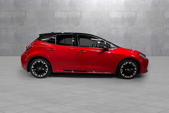 Toyota Corolla 6 of 26