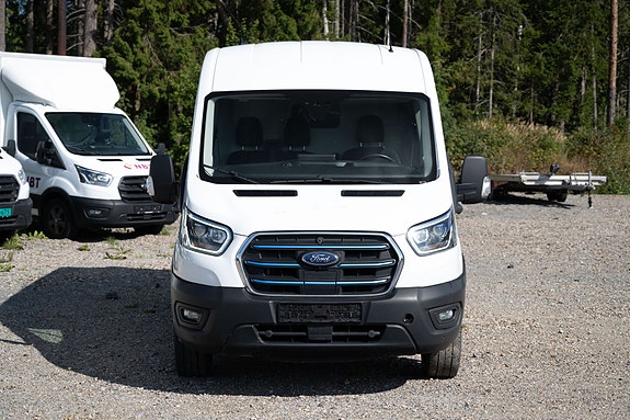 Ford Transit 3 of 28