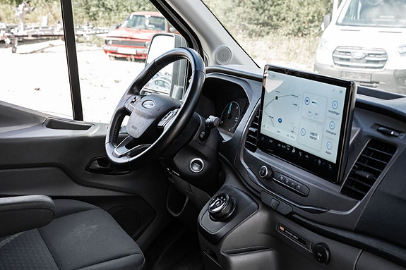 Ford Transit 23 of 28