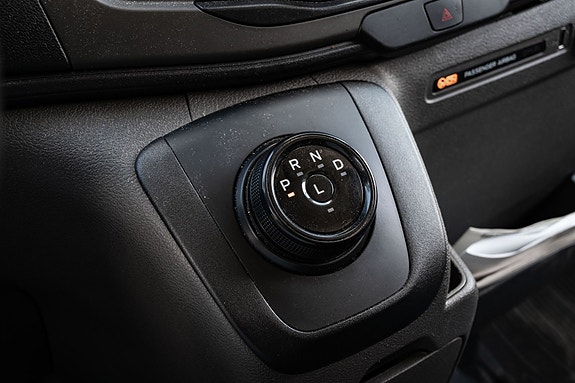 Ford Transit 13 of 28