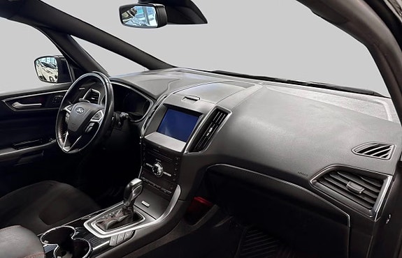 Ford S-MAX 10 of 13