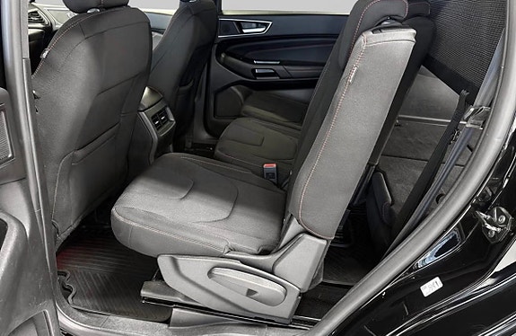 Ford S-MAX 12 of 13