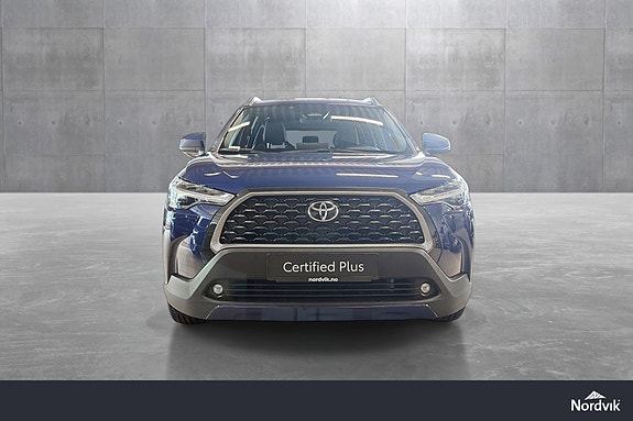 Toyota Corolla Cross 8 of 18
