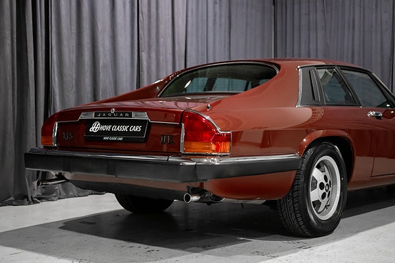 Jaguar XJS 15 of 30