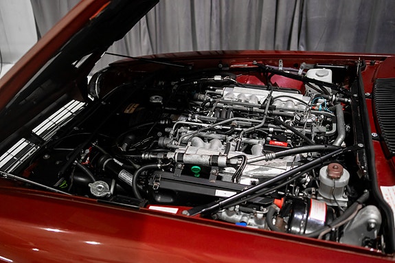 Jaguar XJS 11 of 30