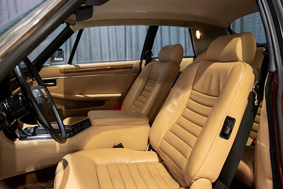 Jaguar XJS 21 of 30