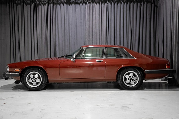 Jaguar XJS 3 of 30