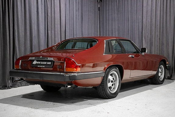 Jaguar XJS 2 of 30