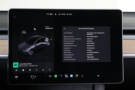 Tesla Model Y 21 of 28