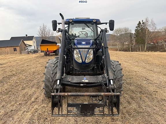 New Holland T7.210 AC Blue Power m/ Frontlaster 8 of 26