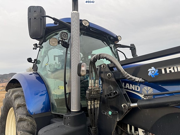 New Holland T7.210 AC Blue Power m/ Frontlaster 18 of 26