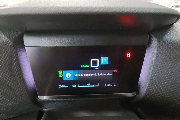 Citroen E-C4 10 of 24