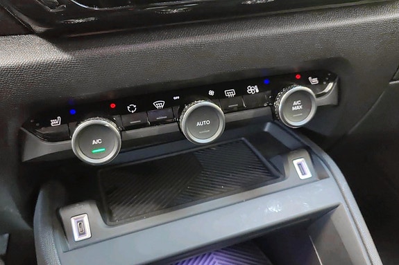 Citroen E-C4 15 of 24