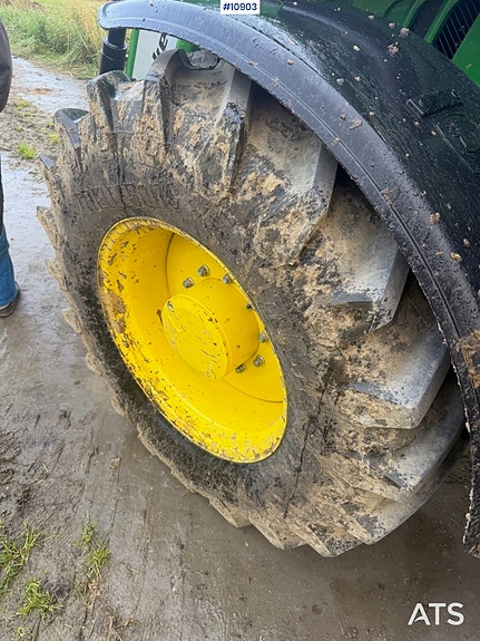 John Deere 6155M m/frontlaster 28 of 29