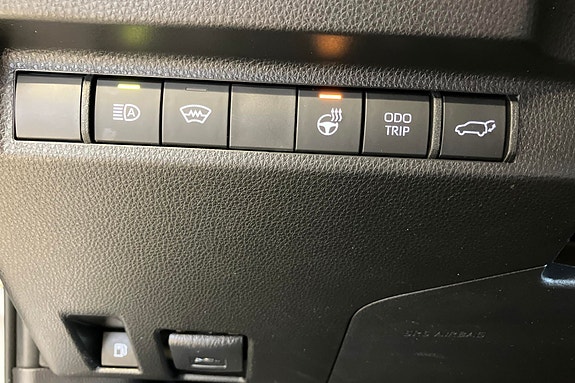 Toyota RAV4 23 of 24