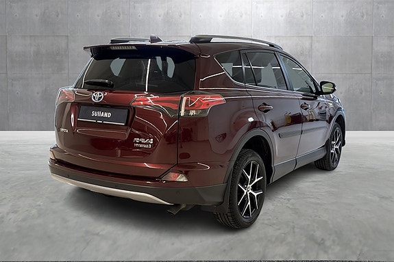 Toyota RAV4 5 of 23