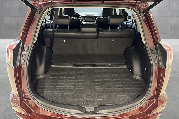 Toyota RAV4 19 of 23
