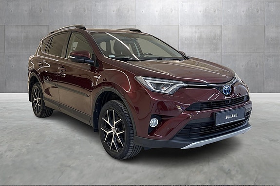 Toyota RAV4 7 of 23