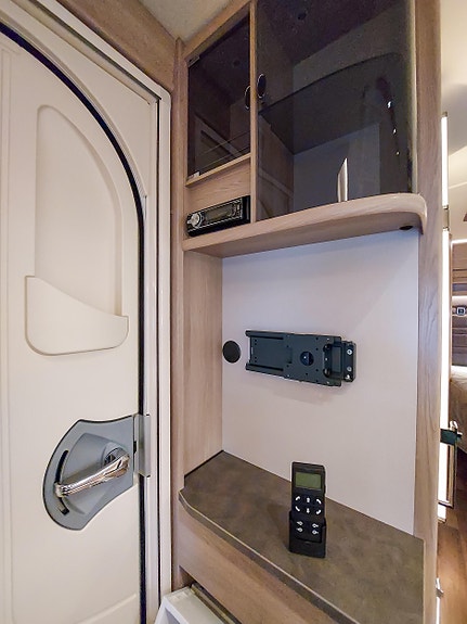 KABE Smaragd 520 XL 15 of 21