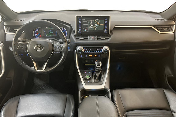 Toyota RAV4 9 of 22