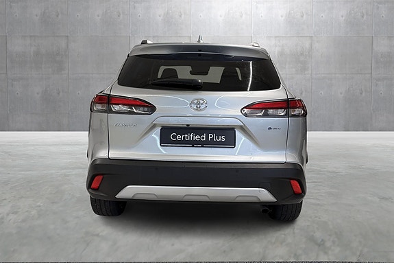 Toyota Corolla Cross 4 of 22