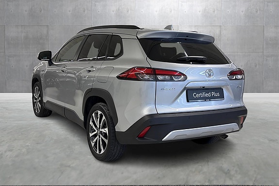 Toyota Corolla Cross 3 of 22