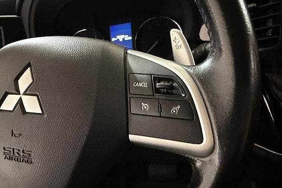 Multifunksjonsratt med cruise control