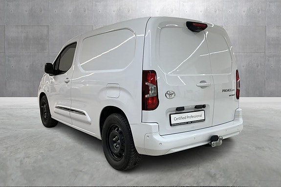 Toyota Proace City 3 of 25