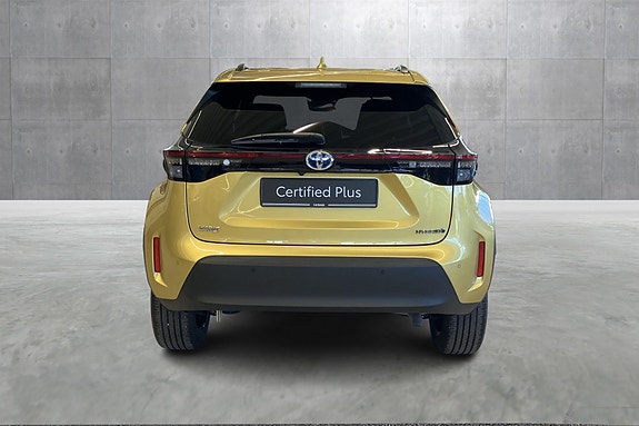 Toyota Yaris Cross 4 of 22