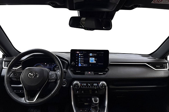 Toyota RAV4 9 of 21