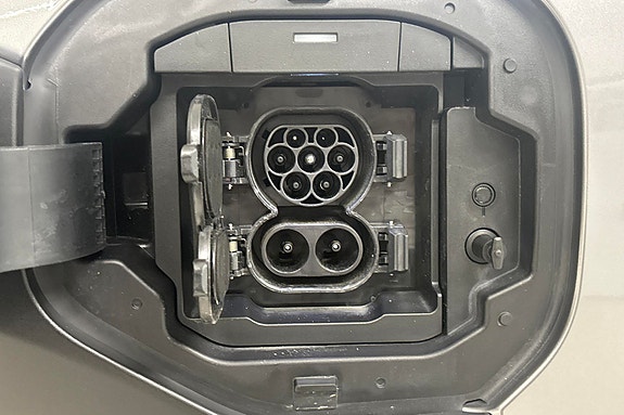 Toyota bZ4X 23 of 24