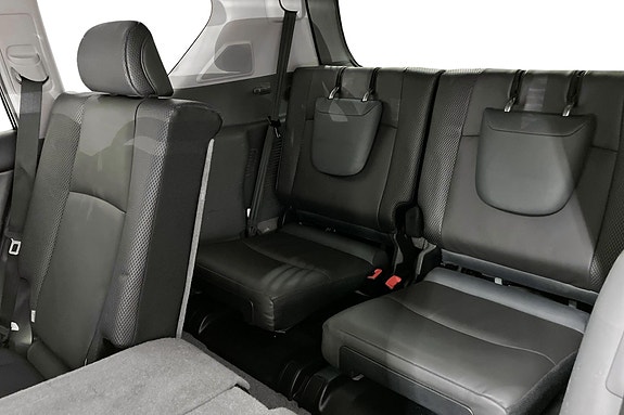 Toyota Land Cruiser 24 of 30