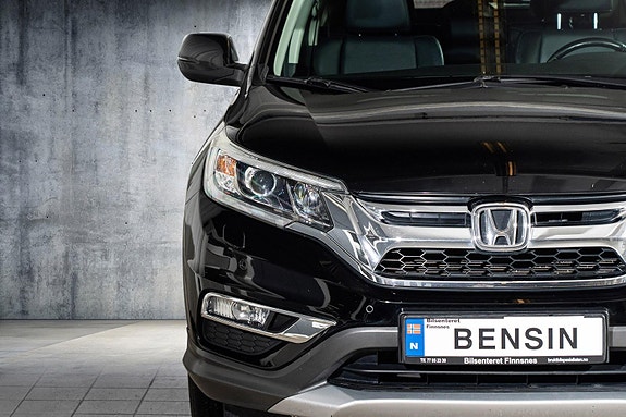 Honda CR-V 3 of 27